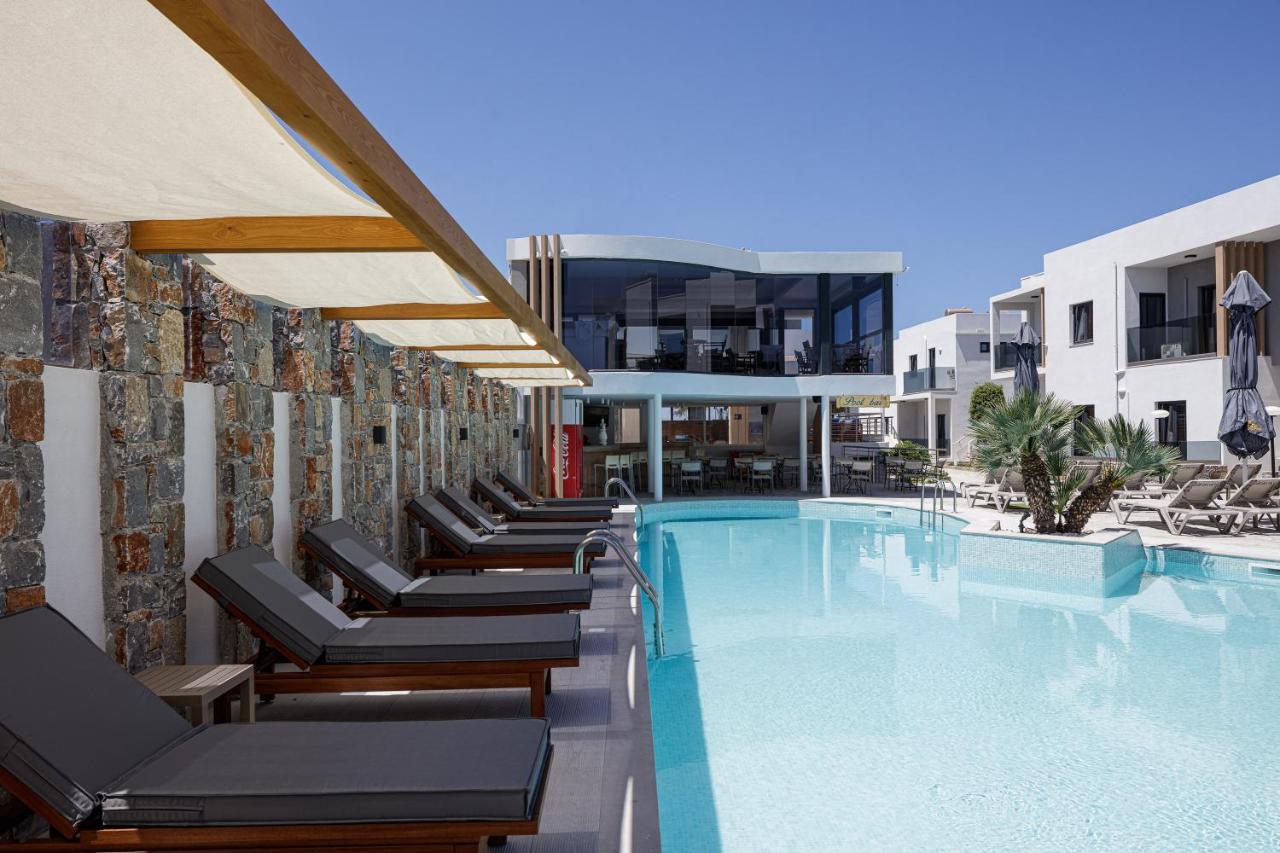 Golden Bay Aparthotel 4*