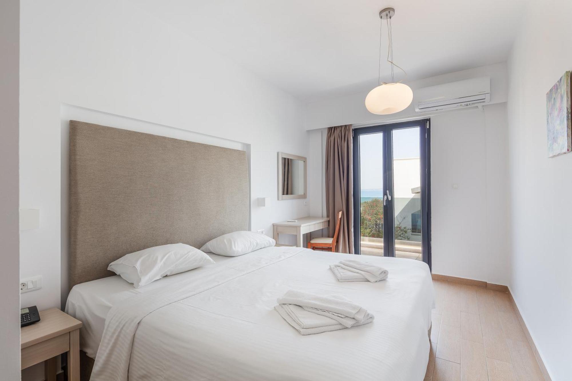 Golden Bay 4*