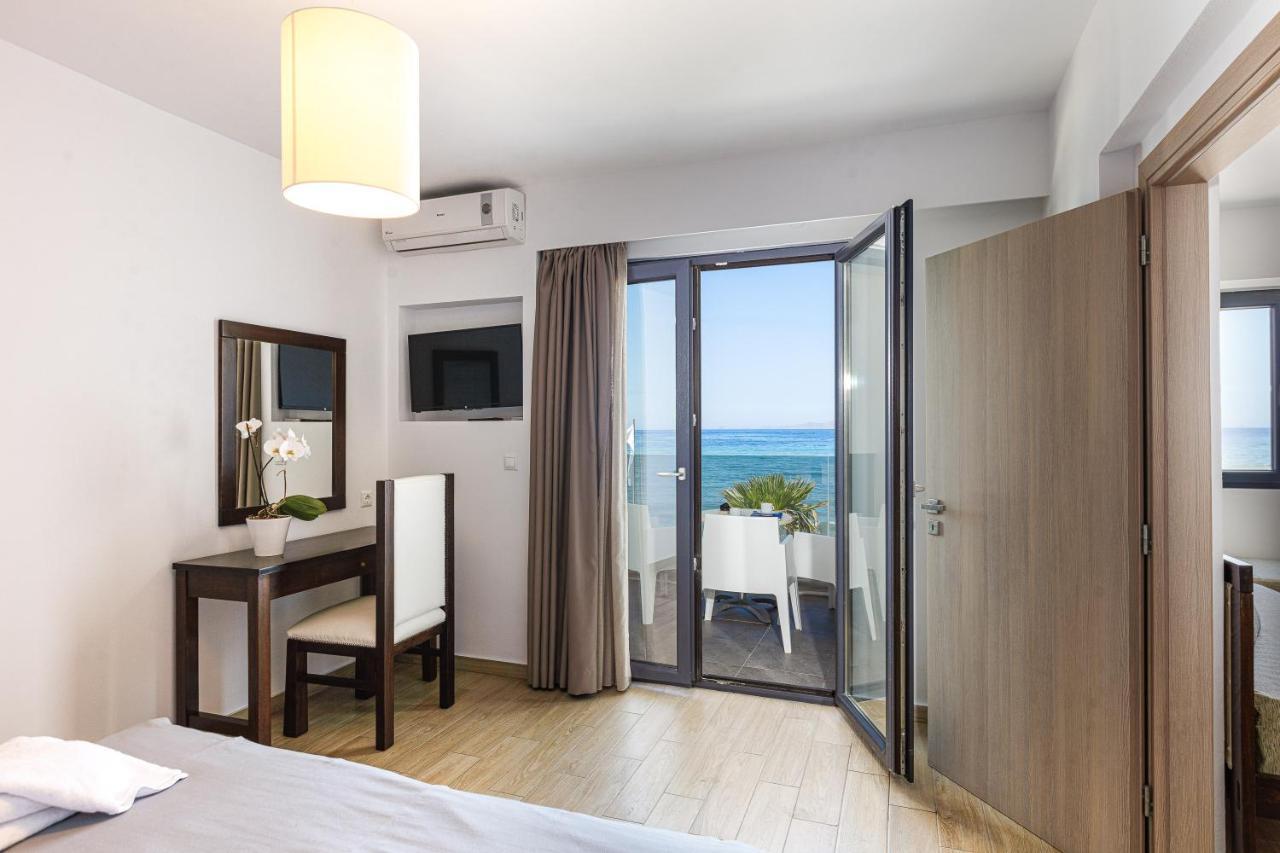 Golden Bay Aparthotel