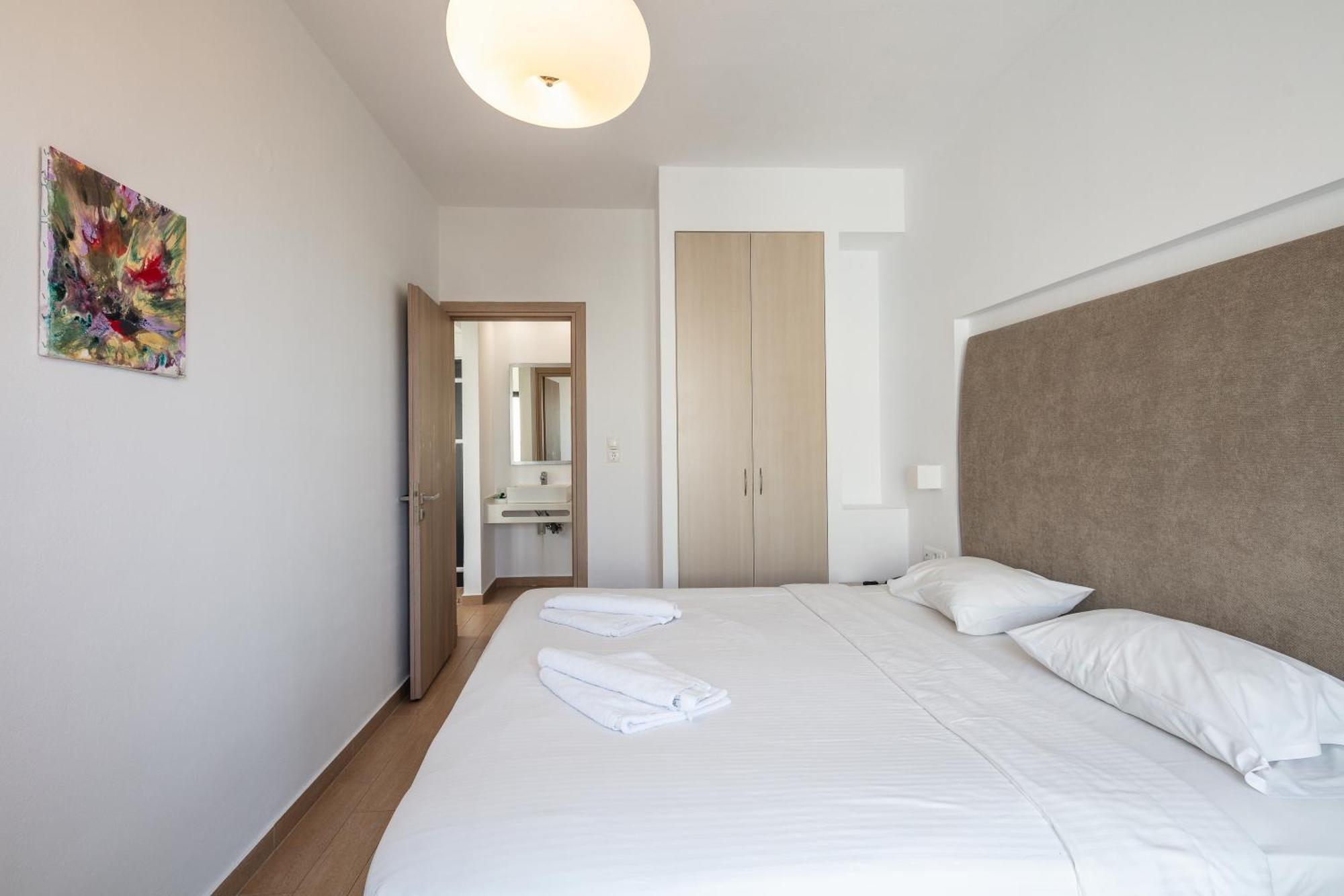 Golden Bay 4* Kokkini Hani