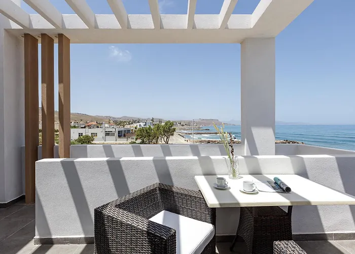 Golden Bay Boutique Hotel & Bungalows
